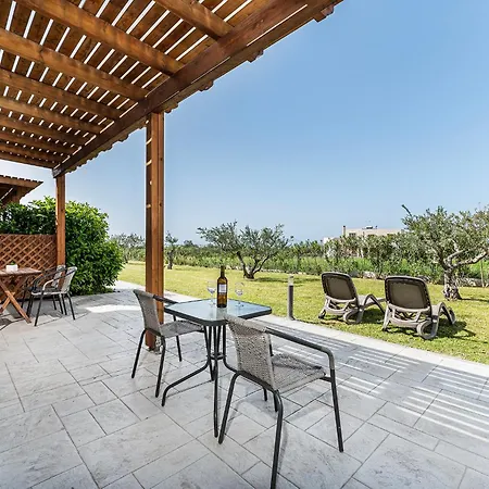 Olive Tree Garden Holiday home Linopotis