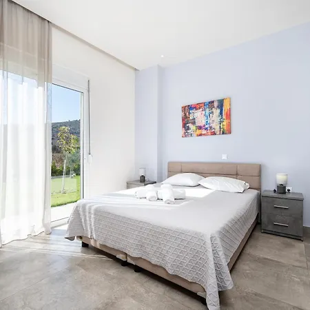 Olive Tree Garden Holiday home